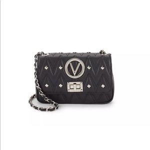 NWT Valentino Noelled studs quilted leather chain